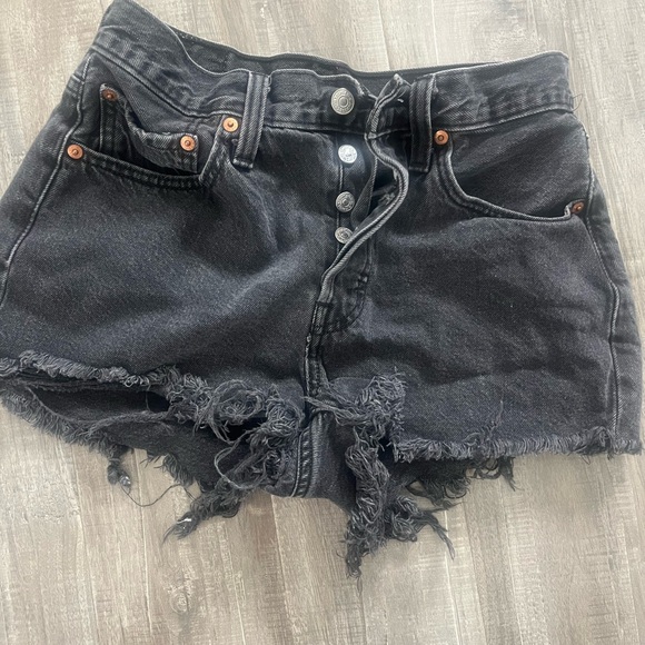 Levi's Black Jeans - Picture 3 of 4